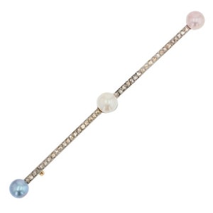 French 19Diamonds 25 Natural Pearl 18 Karat Yellow Gold Platinum Brooch