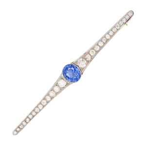 French 1920s Natural Ceylon Sapphire Diamonds 18 Karat Yellow Gold Brooch
