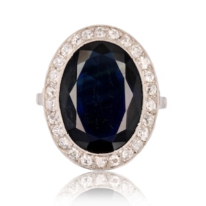 French Art Deco 1925s 7 Carats Sapphire Diamonds Platinum Ring