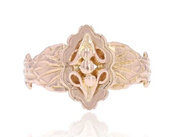 Antique rose gold feeling ring