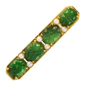 1930s Jade Cultured Pearls 18 Karat Yellow Gold Brooch