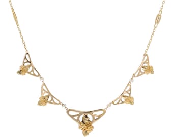 French Art Nouveau Fine Pearl 18 Karat Yellow Gold Drapery Necklace