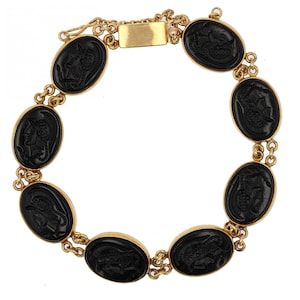 Antique Style Helmeted Warriors Intaglios 14 Karat Yellow Gold Bracelet