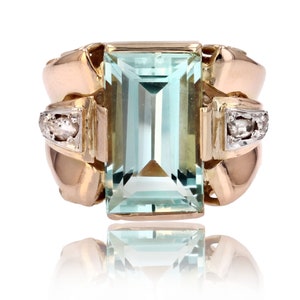 1940s Aquamarine 18 Karat Rose Gold Retro Signet Ring