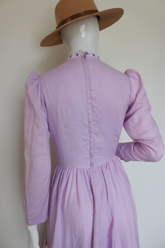 Vintage VTG Handmade Lilac Purple Polkadot Flower… - image 10