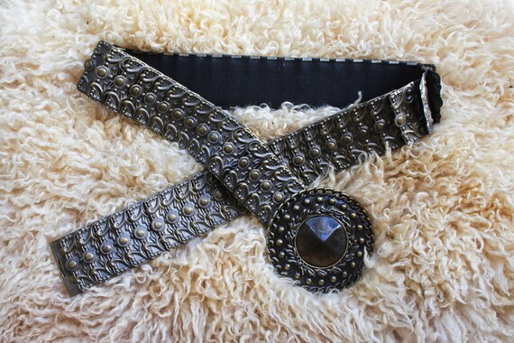 Vintage VTG Bohemian Style Brass Metal Sequent Emb