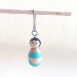 Jasmine Zipper Pulls - peg doll, peg people, back to school, stocking stuffer