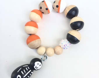 Halloween Skeleton Bracelet - Skeleton Bracelet, Toddler Fashion, Halloween Jewelry, Kids Halloween Jewelry, hand painted beads