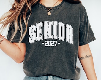 Senior 2027 Shirt, Class of 2027, College Senior, High School Senior, 2027 Graduate T-Shirt, Graduate Crew tees, Retro Vintage Senior shirt