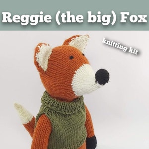 Knitting Kit Reggie (the big) Fox. Animal knitting kit. Easy knitting kit. Easy Knit Pattern. Hand knitting. Fox knitting kit.