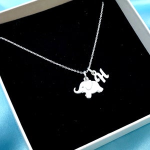 Sterling Silber Elefant Halskette: Glück Initial Anhänger