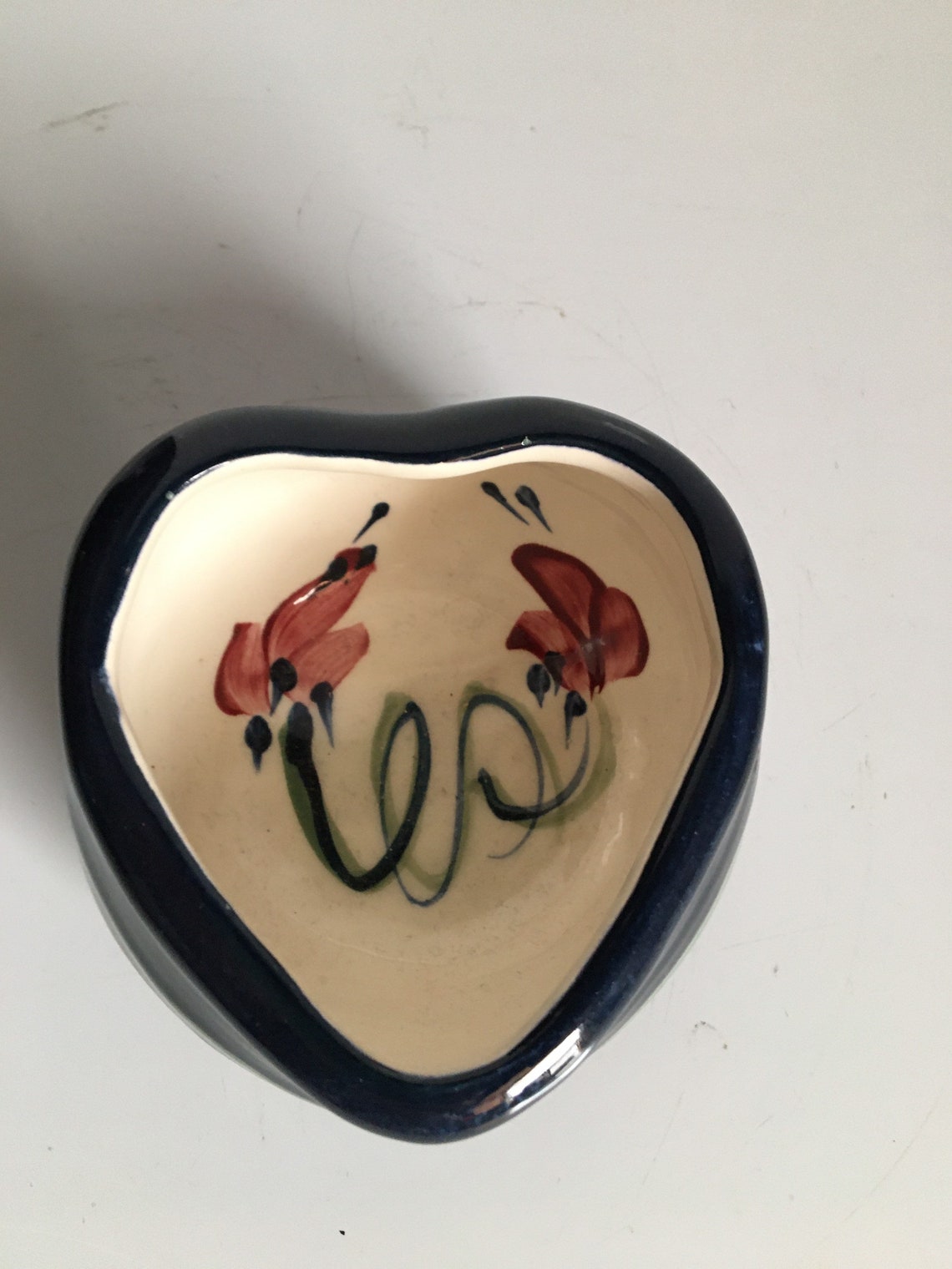 Gail Pittman Pottery Grapevine 1992 Heart Shaped Bowl Etsy