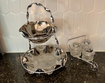 Metal Serving Tray and Caddy Vintage Unique Elegant Wheelbarrow Caddy 2 Tier Tray