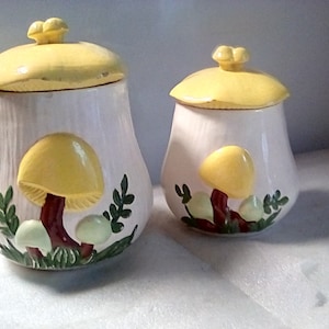 Arnel&#39;s Mushrooms Canisters Retro Vintage