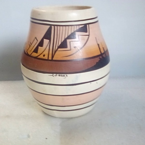 LH Signed Navajo Vase Vintage Native American