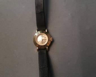 Omega Watch Gold mechanical with manual winding