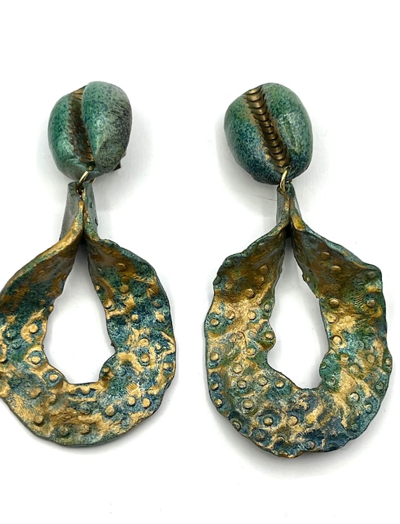 boucle d oreille clip vintage résine bleu or signé NAKY Marc Naccaro  createur années 1980