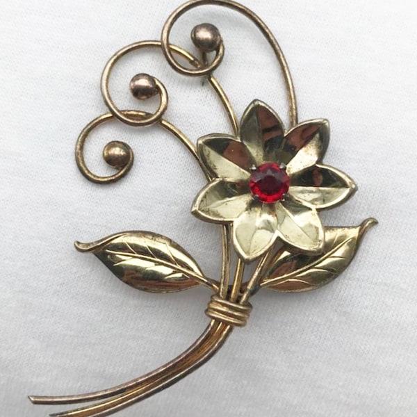 Vintage 1940's Harry Iskin Red Rhinestone Floral Brooch - 12K gf