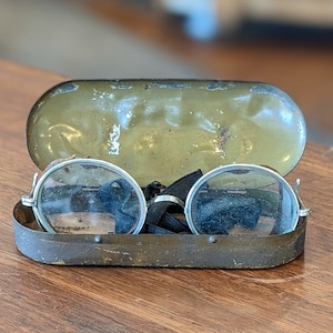 Vintage WWI Era Wilson Goggles C.1918