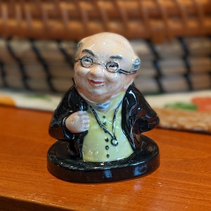 Royal Doulton Mr. Pickwick Small Bust c.1939