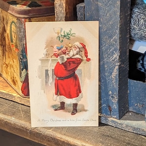 Carte postale de Noël ancienne de 1919 - Baiser du père Noël