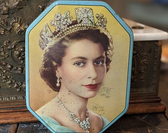 Vintage George W. Horner Queen Elizabeth II Coronation Toffee Tin 1953