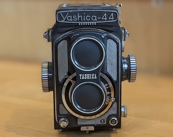 Vintage Yashica 44 Camera Copal, Gift for her, Gift for Him, Photography, Film Photography, Japan, Twin Lens, Home Decor, Vintage Decor