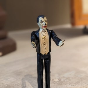 70s REMCO “Monsters at ” Dracula K23i05761 DRACULA 9