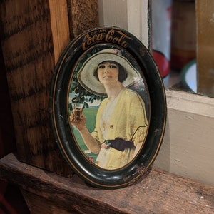 Antieke Coca Cola Tip Tray- Golfer Girl, Reclame, Collectable, Bar Decor, Frisdrank, Metaal, Cadeau