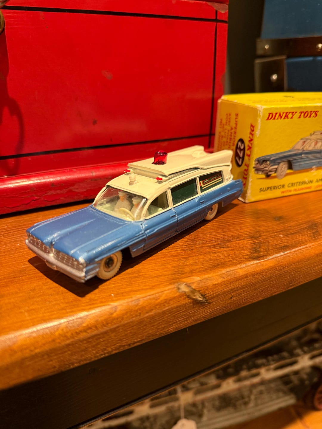 Vintage Dinky Toys #277 Superior Criterion Ambulance With Original