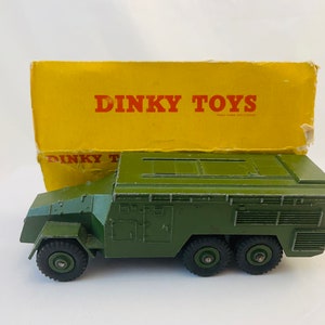 Vehículo de comando armado Dinky vintage con caja