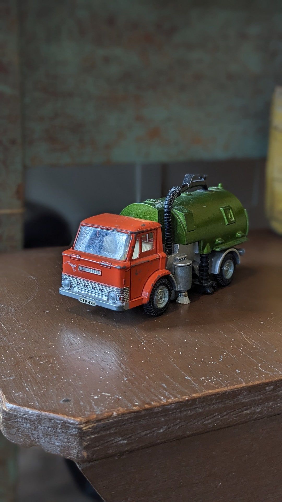 Vintage Dinky Toys Johnston Road Sweeper, Diecast Collectable