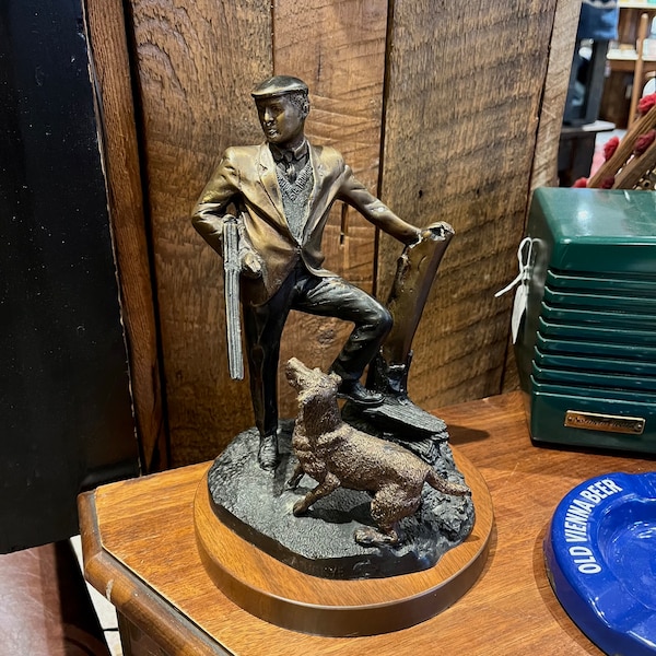 Bronze Sculpture of Man with Rifle & Hunting Dog - Signed A. Barye, vintage sculpture, hunting, hunting dog, hunting rifle, Alfred Barye