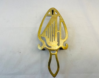 Suporte de panela vintage em latão com pés mais altos