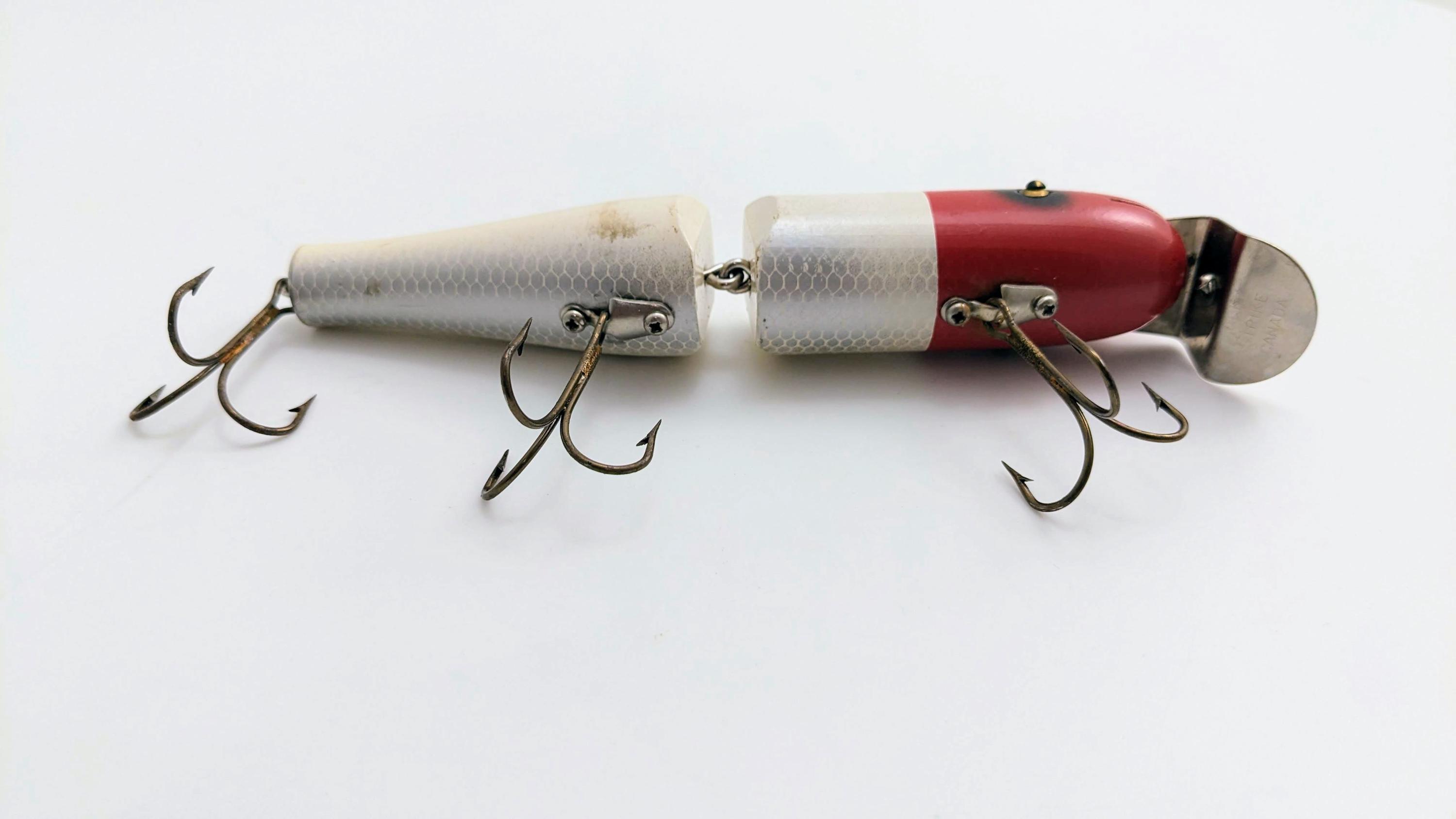 Leurre De Pêche Ancien – Bouchon Crayon Bois Rouge Et Blanc – 5 Cm