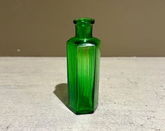 緑色のガラス毒瓶 19世紀 - Etsy 日本