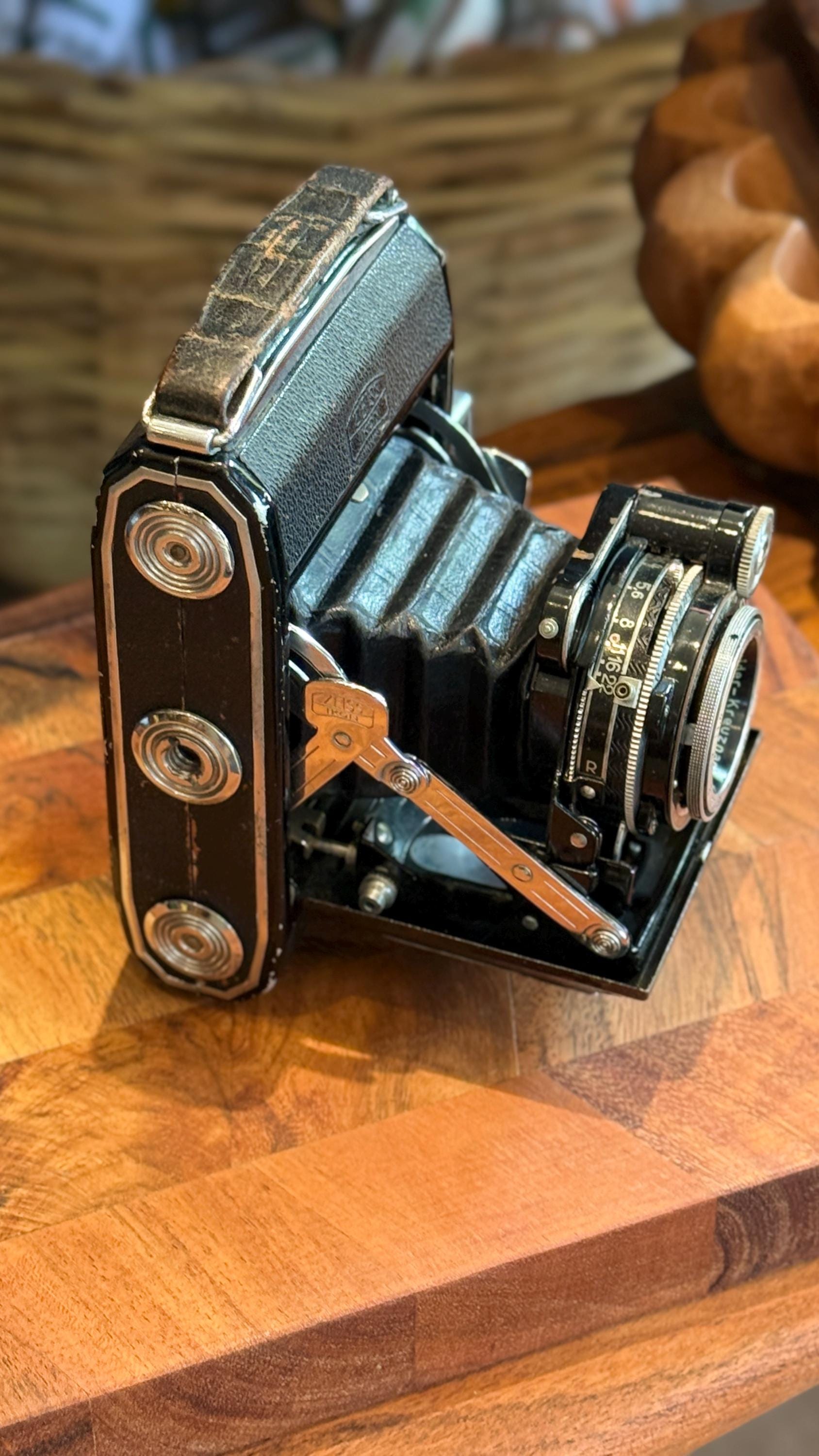 Vintage Zeiss Ikon Super Ikonta 531 Folding Camera With Xenar F
