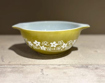 70's Vintage Pyrex Spring Blossom Cinderella Nesting Bowl 444