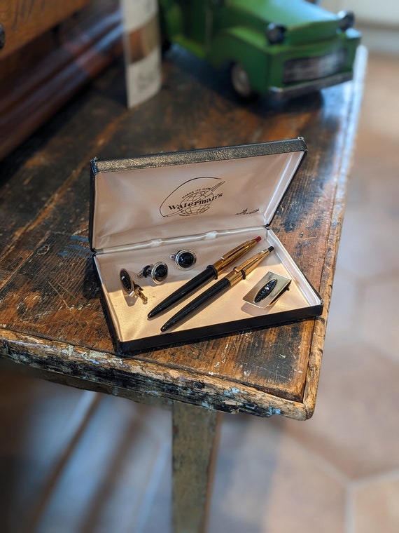Ensemble Vintage Boutons De Manchette & Stylo Merlin - Couleur Or, Neuf Sans Emballage