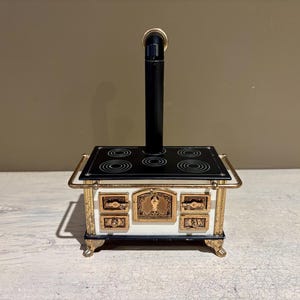 Vintage Victorian German Miniature Dollhouse Kitchen Stove by Bodo Hennig