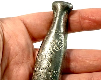 Early Gurd's Drinks Bottle Opener