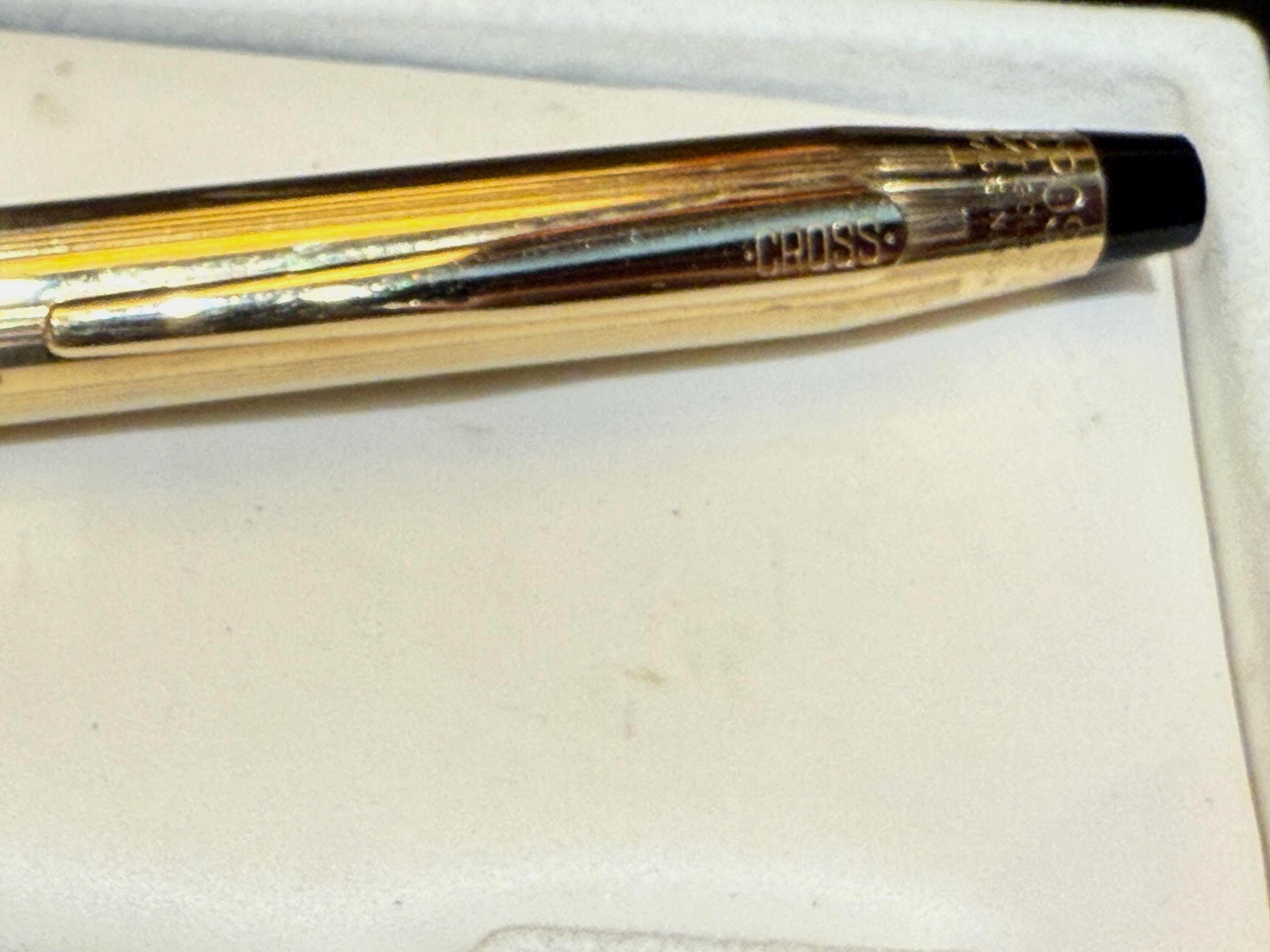 Vintage Cross Fountain Pen: 1/20 10k Gold Filled, 14k Gold Nib