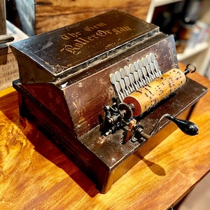 Antiek edelsteenrolorgel ca. 1887