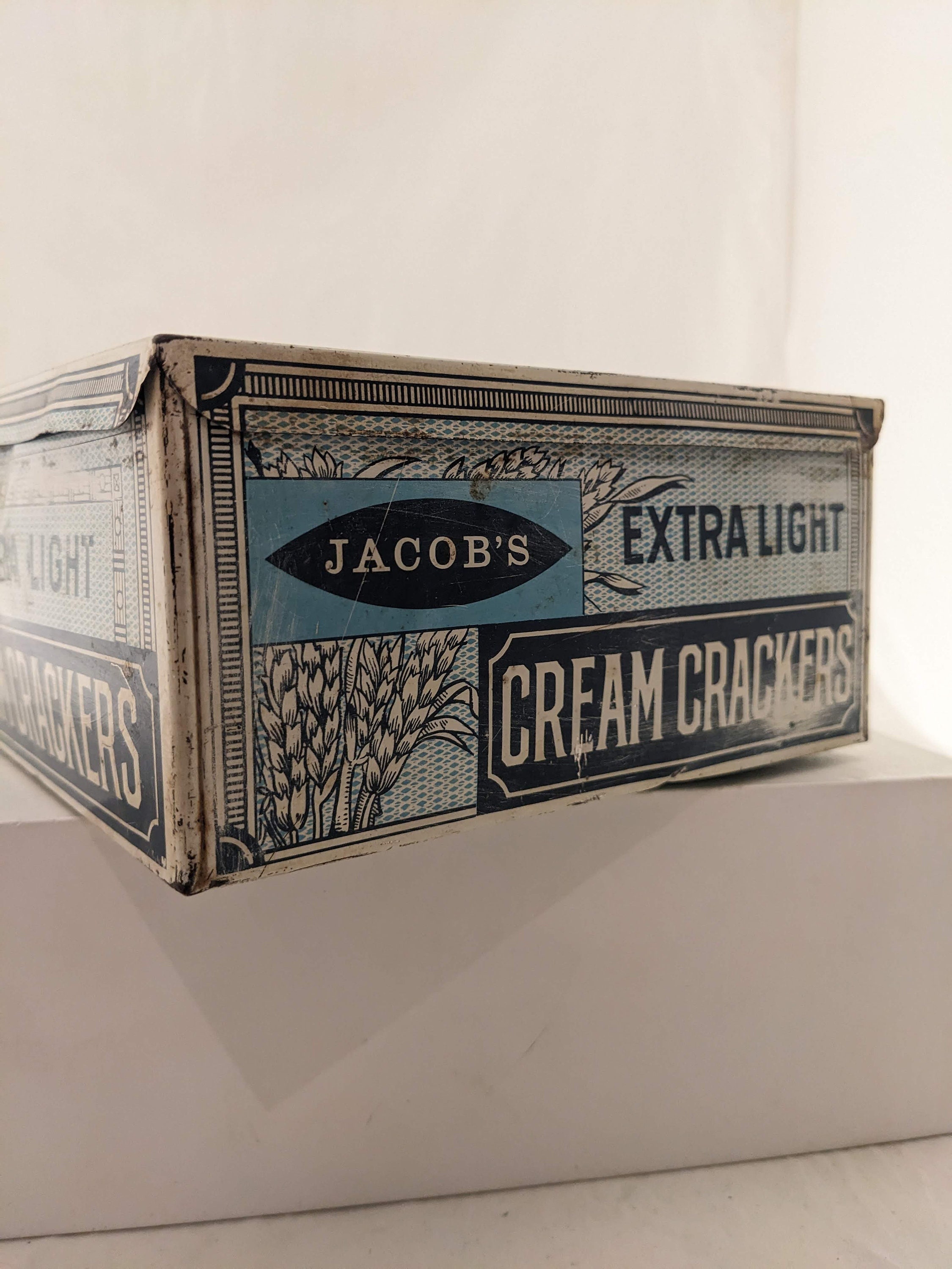 Vintage Jacob & CO Cream Cracker Tin C.1940 - Etsy