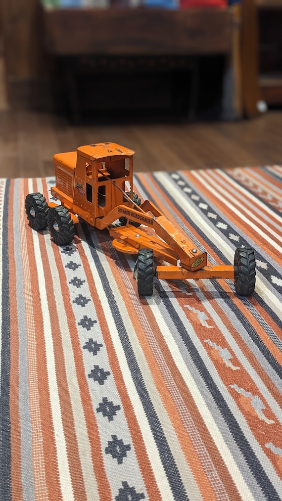 Vintage 1950s Lincoln Road Grader Toy, Pressed Steel Construction