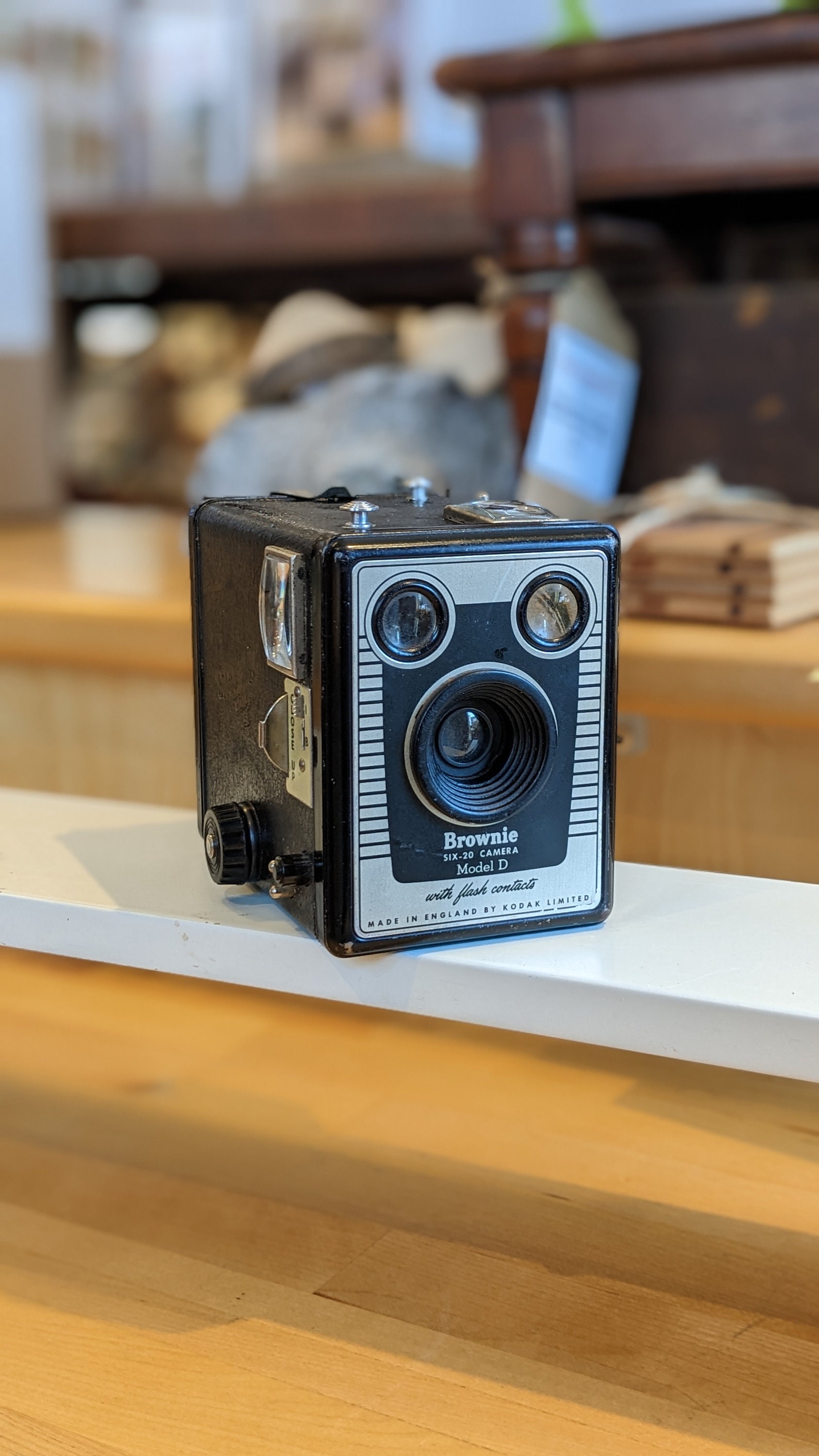 Vintage Kodak Six-20 Brownie Box Model D Camera - Etsy