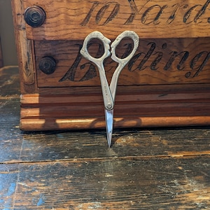 Vintage Carrol Boyes Kissing Scissors