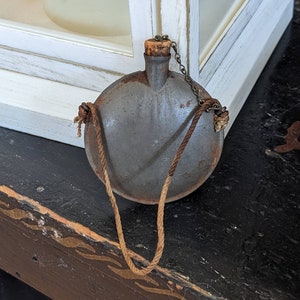 Frühe kleine Spielzeug Feldflasche