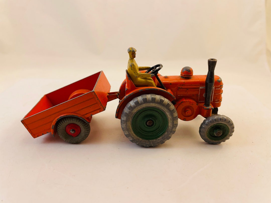 Dinky Toy 301 341 Set Tractor and Trailer