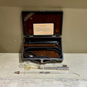 Antique Bleadon Dunn High Frequency Violetta Generator